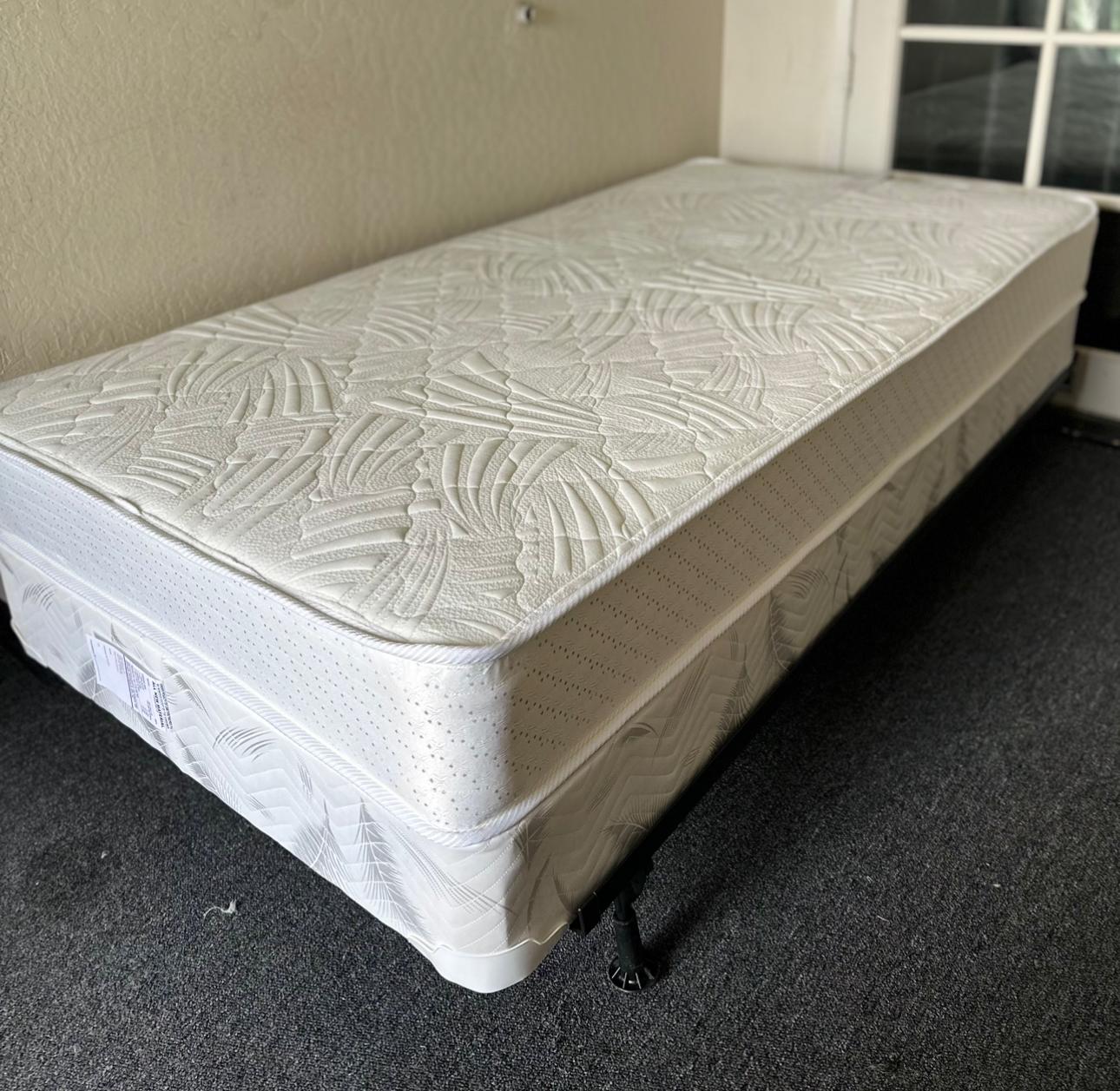 Prelude innerspring 8” mattress